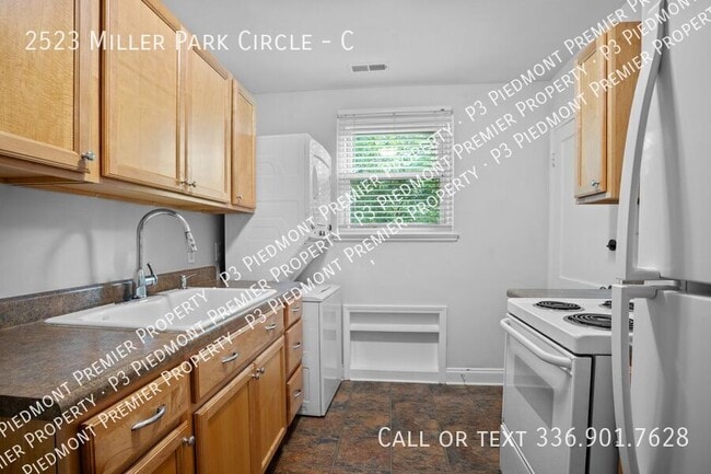 Photo - 2523 Miller Park Cir