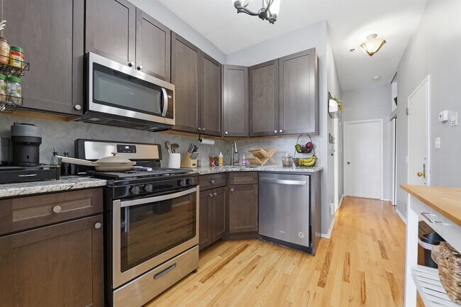 Photo - 805 Park Ave Unit 5R