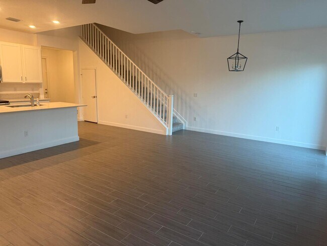 Photo - 4938 Navali Dr