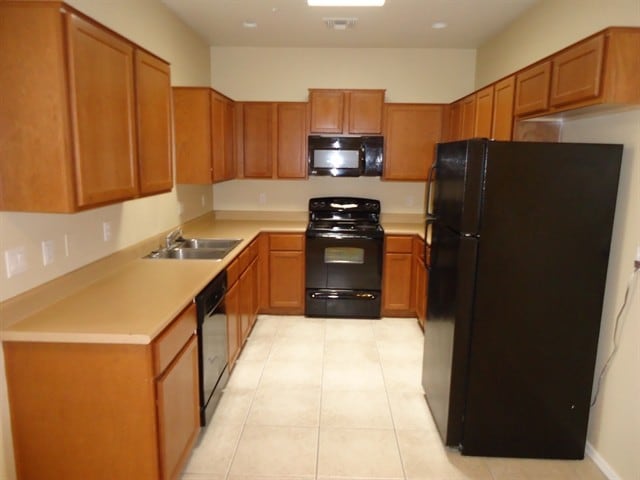 Photo - 8940 W Olive Ave