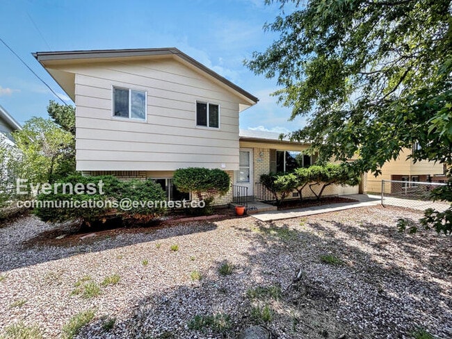 Building Photo - 2609 Granada Dr Rental