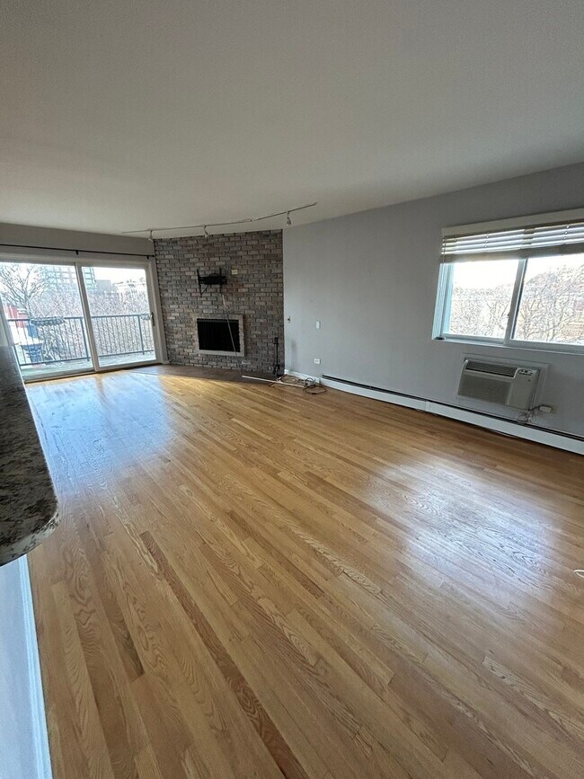 Photo - 401 W Webster Ave Unidad 502