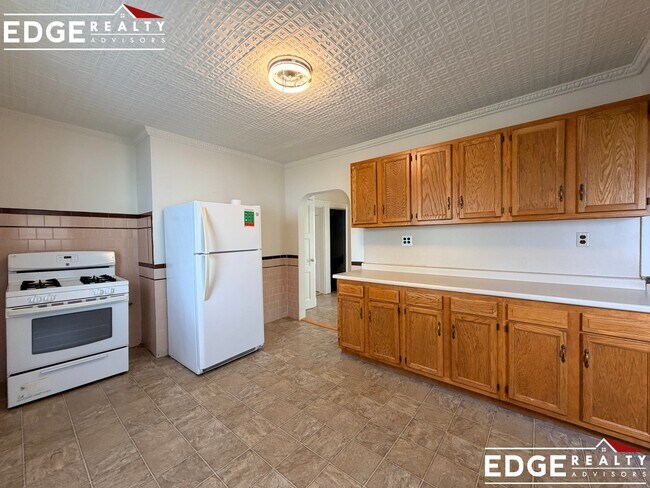 Building Photo - 33R Winship Pl