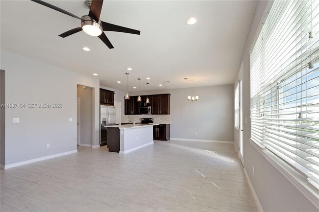 Photo - 1101 Banyan Dr