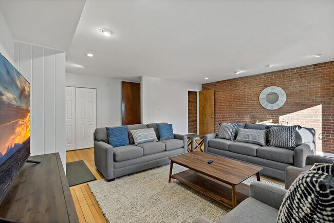 3524 Water St NW Unidad SI FL1-ID1395461P