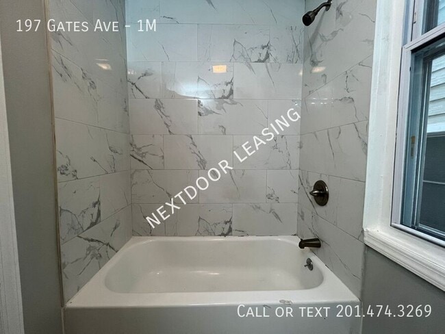 Photo - 197 Gates Ave Unidad 1M