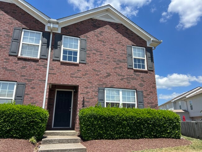 Building Photo - 122 Wolverine Ct