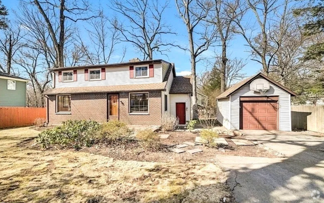 Building Photo - 60 Voorhis Pl Rental