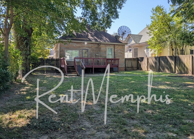 Photo - 2096 Nelson Ave