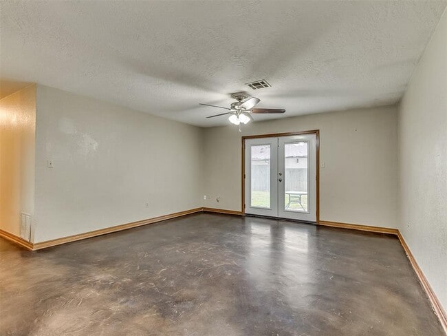 Photo - 1518 Boyd St