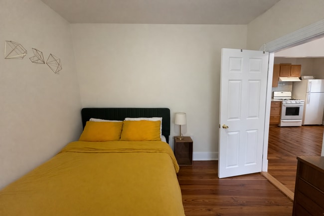 Photo - 1056 Cambridge St Unit 4R