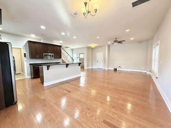 Photo - 2223 Amherst Ave