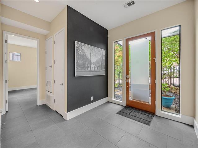 Photo - 426 Trinity River Cir