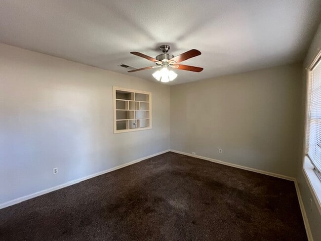 Photo - Renovated 3 Bedroom 1 Bath Home for Rent!