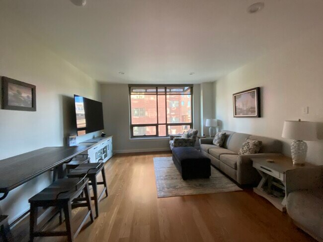 Living/Dinning room - 99 W South Temple Ave Condo