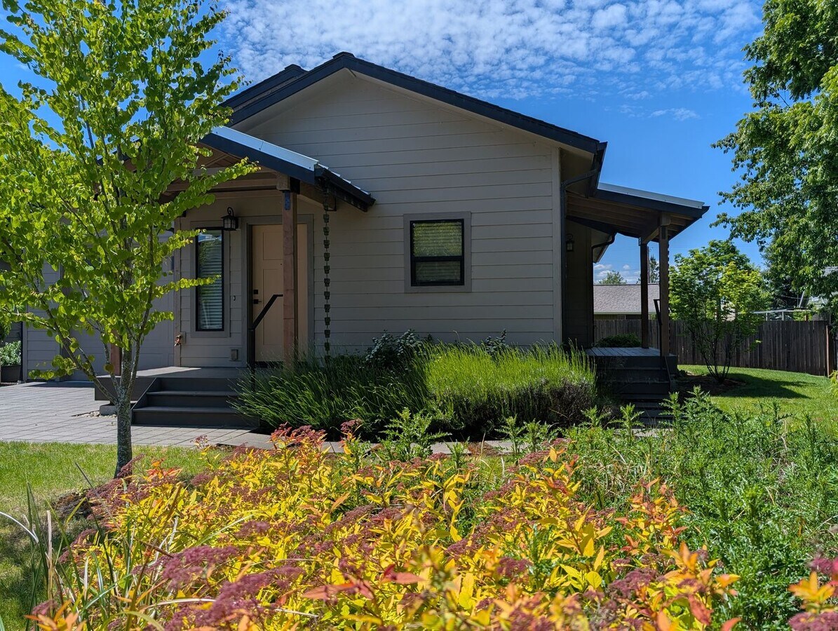 Photo - Gorgeous 2-Bedroom, 2-Bath Home In Eugene!