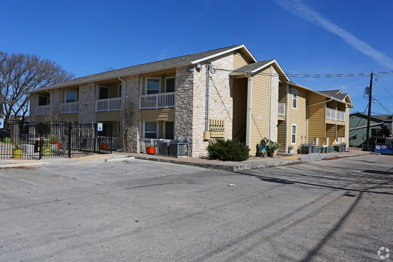 Photo - Pecan Springs Commons Apartments