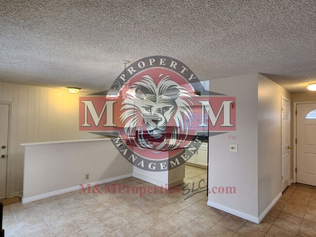 Photo - Great 4 Bd 2 Ba Home in Taylorsville