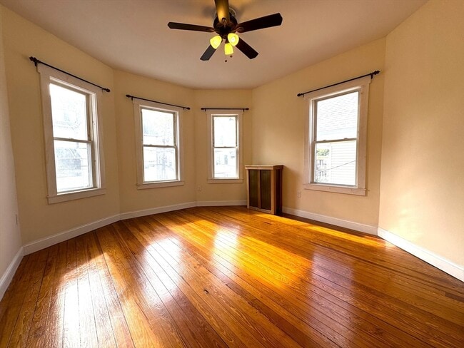 Photo - 24 Weld Hill St Unit 2