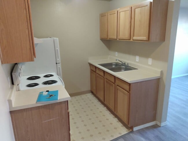 Photo - 1 bedroom 1 bathroom upstairs apartment - Granvue Apartments