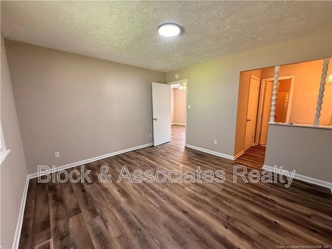 4959 Fieldcrest Dr Unit C