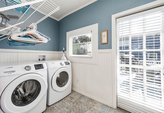 Photo - 3811 Avenue O