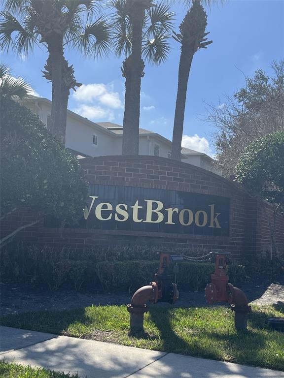 Photo - 1366 Priory Cir