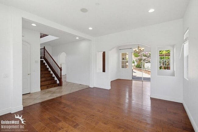 Photo - Elegant 5Bdm 3Ba Hilltop Home In Fallbrook!