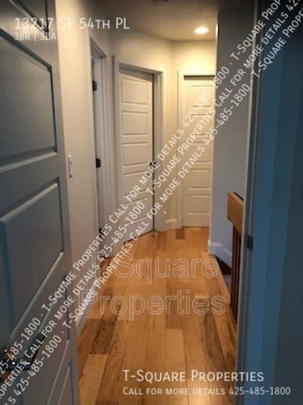 Photo - 13217 SE 54th Pl
