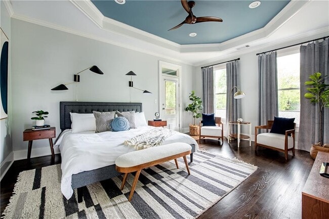 Photo - 1919 Bixby St SE