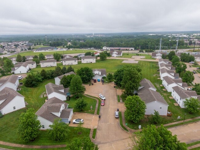 Photo - 3507-3509 Delmar Ct. Unit 3509 Delmar Ct.