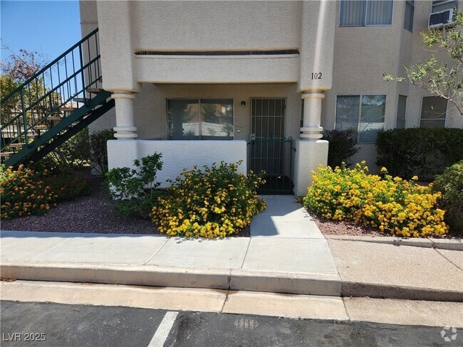Building Photo - 1412 Oak Rock Dr Unit 102 Rental