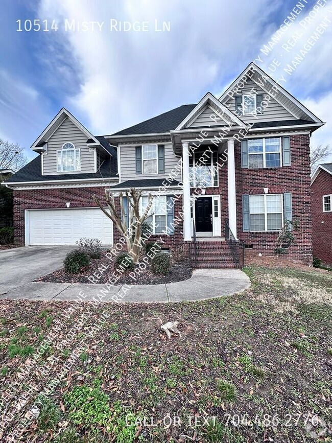 Building Photo - Stunning 4BR/2.5BA Home in Charlotte!