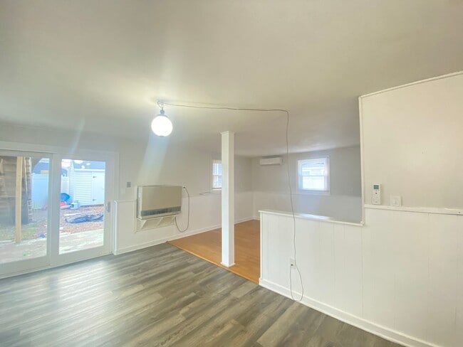 Photo - 30 Thorwald Ave