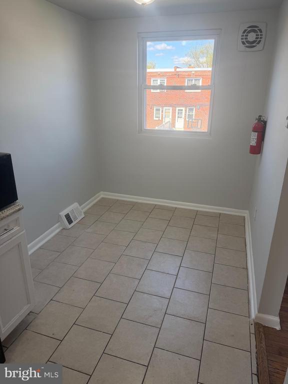 Photo - 1308 Harshaw Rd