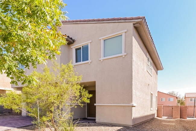 Photo - 5706 Colbert St