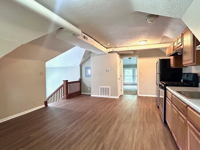 Photo - 199 Beck Ave Unit 3