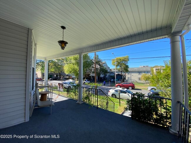 Photo - 308 N Irving Ave