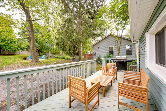 Photo - 1518 Riverside Ave