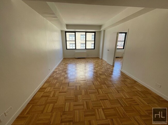 Building Photo - EAST 49 STREET Rental