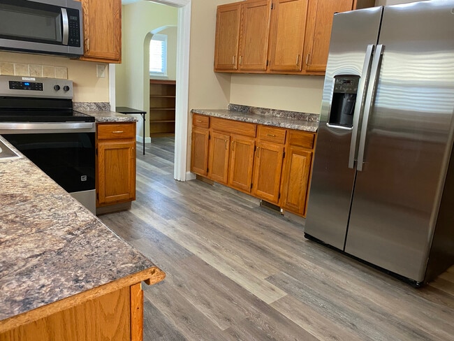 Photo - 1302 Riddle Ave