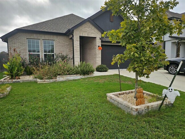 Photo - 20925 Akbash Ln