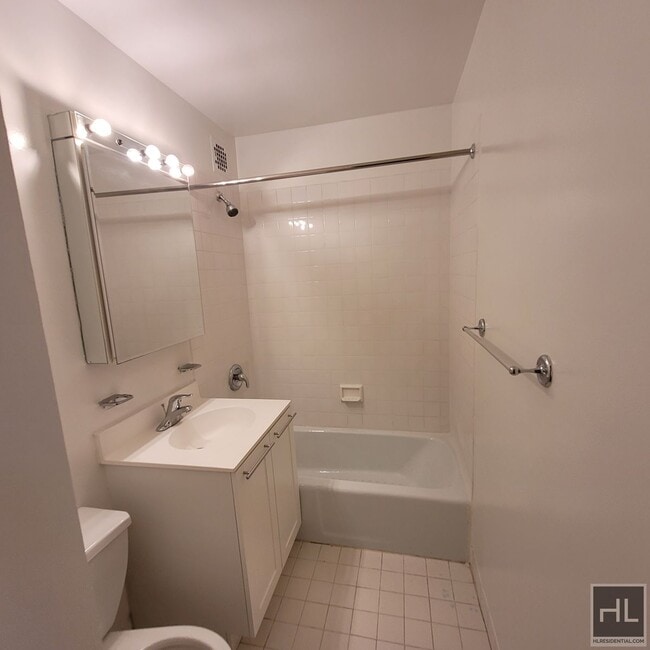 Photo - Fourth Avenue Unit 10N