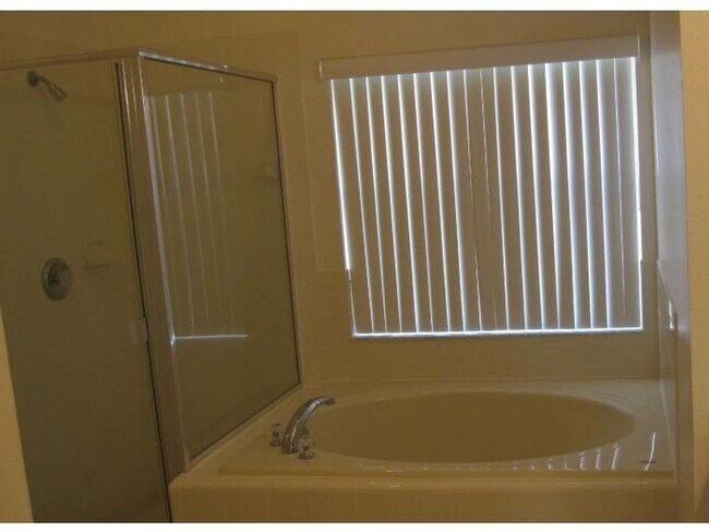 Photo - 558 Brayton Ln