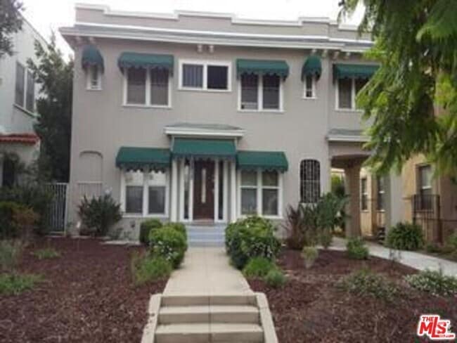Building Photo - 1212 S Tremaine Ave Rental