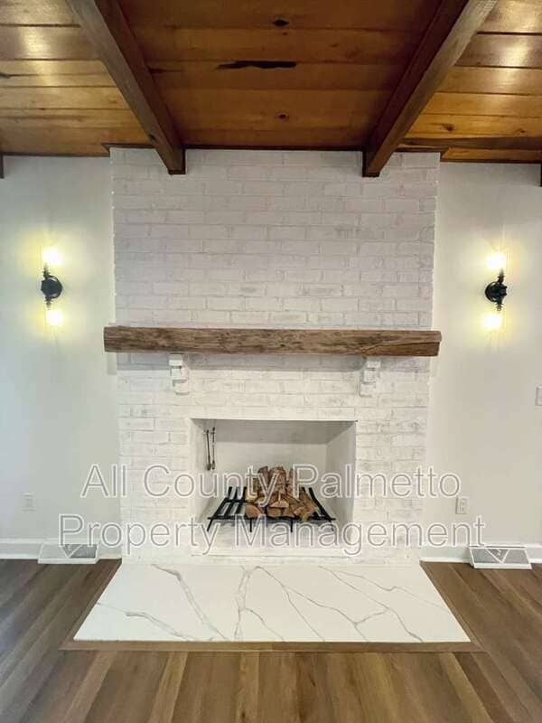 Photo - 101 Huckleberry Ln