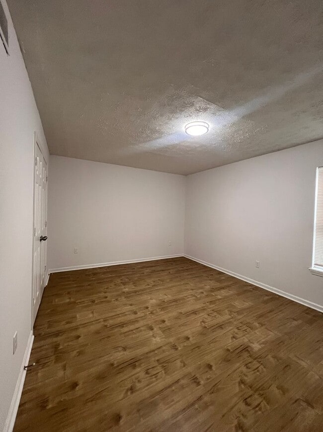 Photo - 1723 W Kentucky St Unit #3