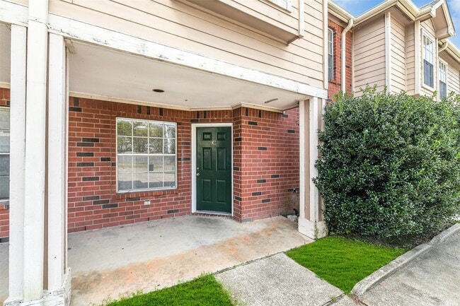 Photo - 10007 Emerald Creek Dr Unidad C