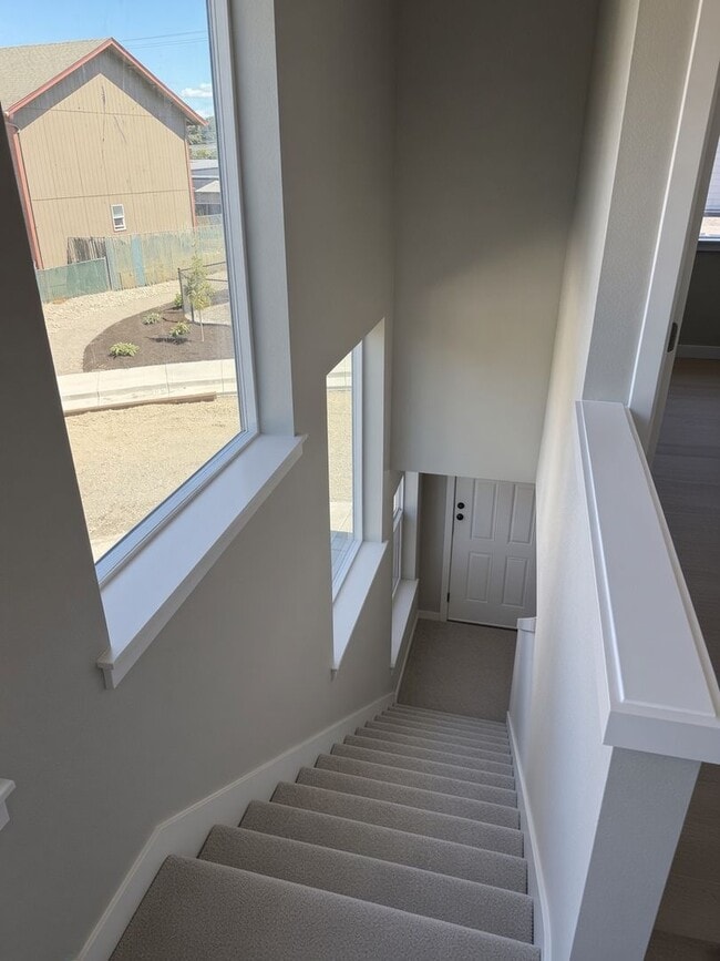 Photo - 2673-2687 S Cloverleaf Loop Unit 2673