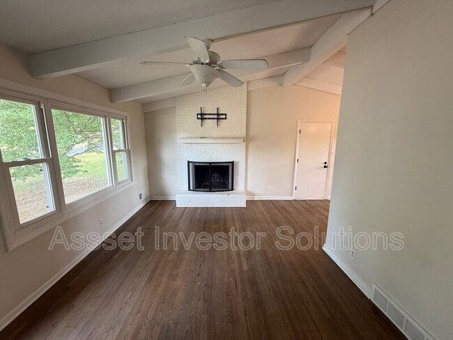 Photo - 7945 Falmouth St